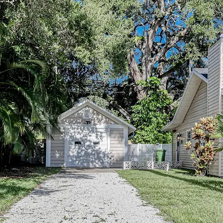 Manatee River House